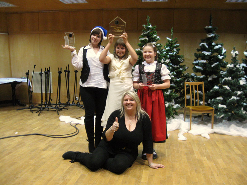 Martina Tiszbierek wygrała II Festiwal Kolęd w Języku Niemieckim (16).JPG_